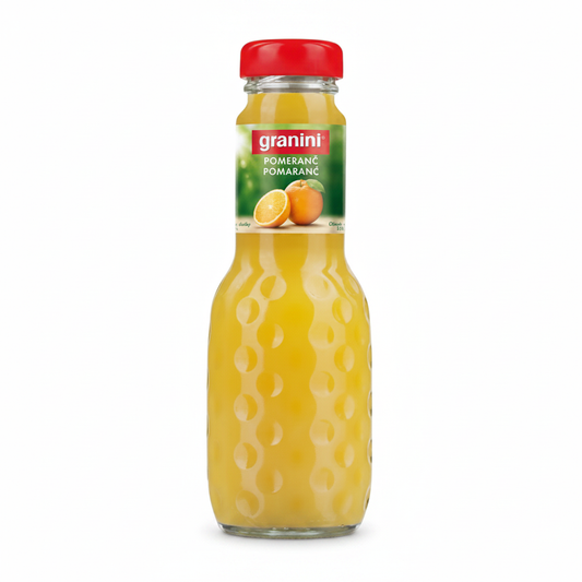 Granini Pomeranč 100% 1000ml – Pure Orange Juice, white studio background